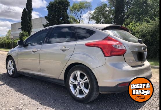 Autos - Ford Focus 1.6 5p 2015 Nafta 101700Km - En Venta