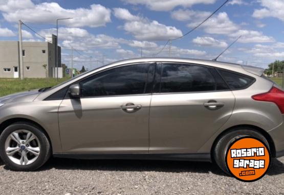 Autos - Ford Focus 1.6 5p 2015 Nafta 101700Km - En Venta