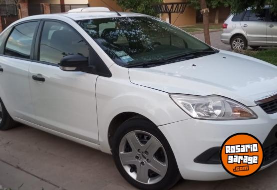 Autos - Ford Focus 2014 GNC 111111Km - En Venta