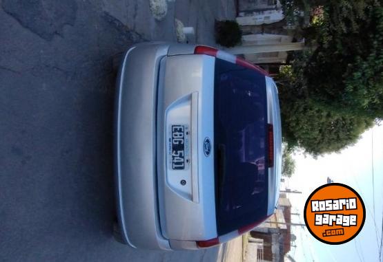 Autos - Ford Fiesta 2002 GNC 220000Km - En Venta