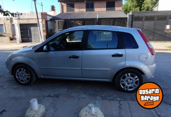 Autos - Ford Fiesta 2002 GNC 220000Km - En Venta