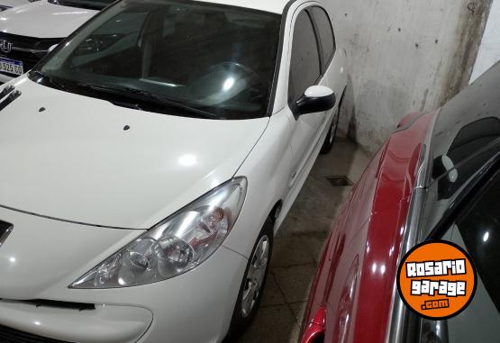 Autos - Peugeot 207 ALLURE 1.4 Turbo dies 2016 Diesel 90000Km - En Venta