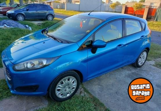 Autos - Ford Fiesta 2015 Nafta 124000Km - En Venta