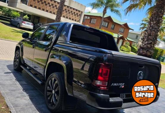 Camionetas - Volkswagen Amarok V6 2023 Diesel 22000Km - En Venta