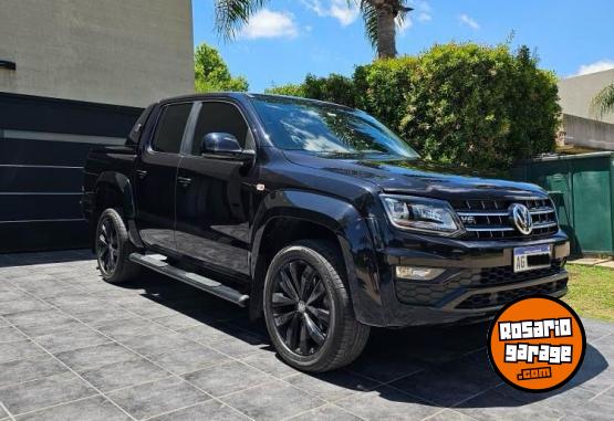 Camionetas - Volkswagen Amarok V6 2023 Diesel 22000Km - En Venta