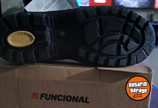 Indumentaria - Vendo zapatos de seguridad nuevos nmero 45 - En Venta