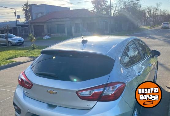 Autos - Chevrolet Cruze 2017 Nafta 120000Km - En Venta