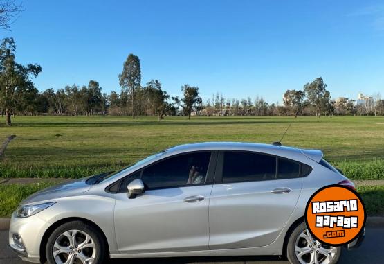 Autos - Chevrolet Cruze 2017 Nafta 120000Km - En Venta