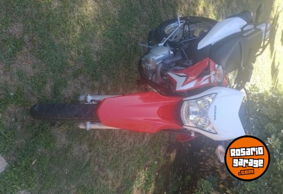 Motos - Honda Xr 150 2022 Nafta 8290Km - En Venta