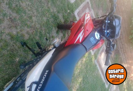 Motos - Honda Xr 150 2022 Nafta 8290Km - En Venta