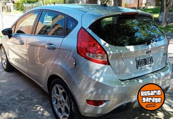 Autos - Ford Fiesta titanium 2010 Nafta 155000Km - En Venta