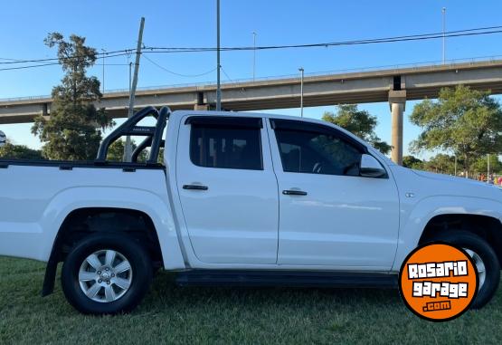 Camionetas - Volkswagen AMAROK 2.0 STARLINE 2011 Diesel 140000Km - En Venta