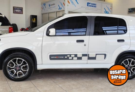 Autos - Fiat UNO SPORTING 2012 Nafta 132415Km - En Venta