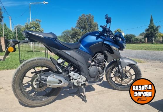 Motos - Yamaha FZ25 2022 Nafta 7550Km - En Venta