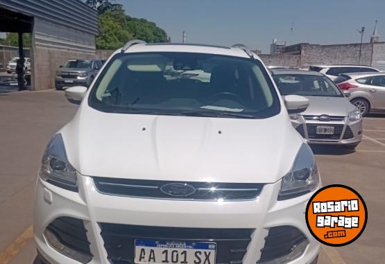 Camionetas - Ford Kuga Titanium 2016 Nafta 90000Km - En Venta