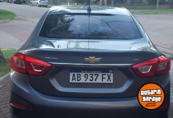 Autos - Chevrolet CRUZE 2017 Nafta 150000Km - En Venta