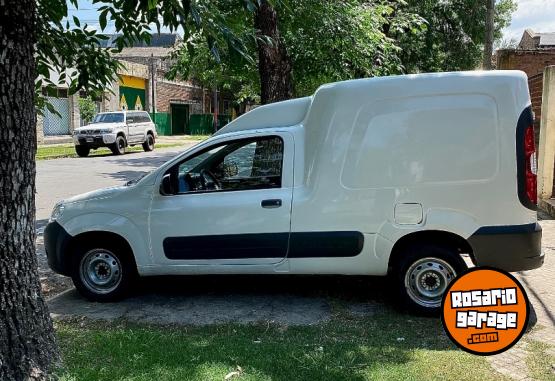 Utilitarios - Fiat Fiorino 2019 GNC 242000Km - En Venta