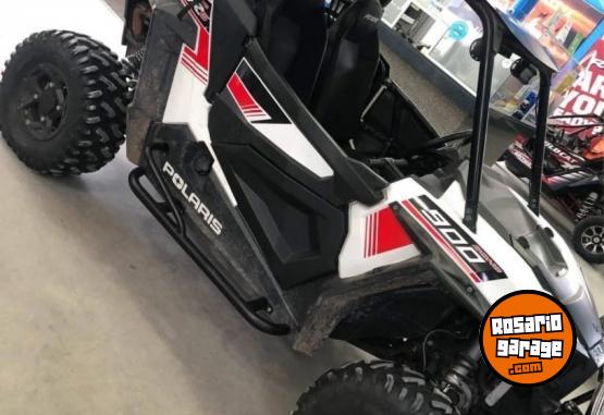 Cuatris y UTVs - Polaris RZRS 900 2019  9000Km - En Venta