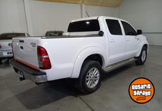 Camionetas - Toyota HILUX SRV 2014 Diesel 390000Km - En Venta