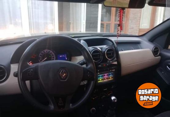 Camionetas - Renault DUSTER DAKAR III 2.0 4X4 2018 Nafta 64000Km - En Venta