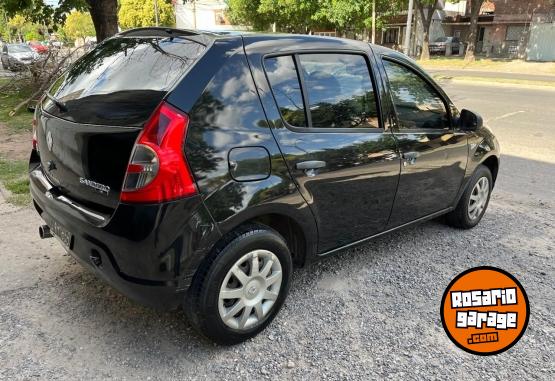 Autos - Renault Sandero 2010 Nafta 210000Km - En Venta