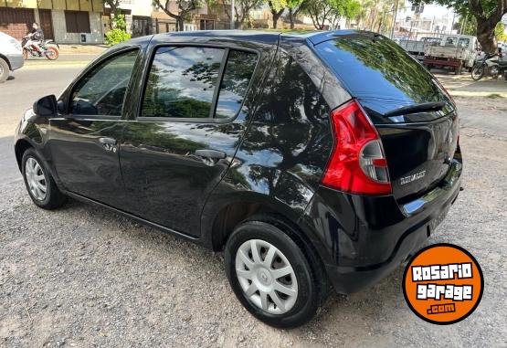 Autos - Renault Sandero 2010 Nafta 210000Km - En Venta