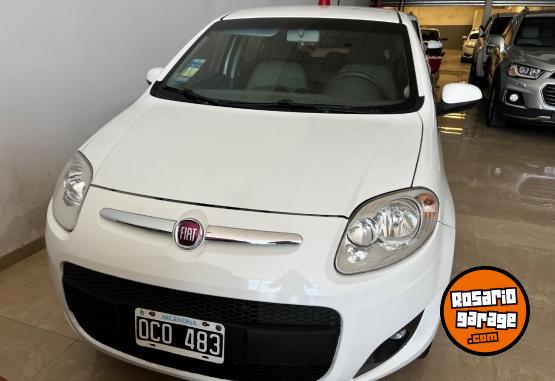 Autos - Fiat PALIO ESSENCE 2014 Nafta 84000Km - En Venta