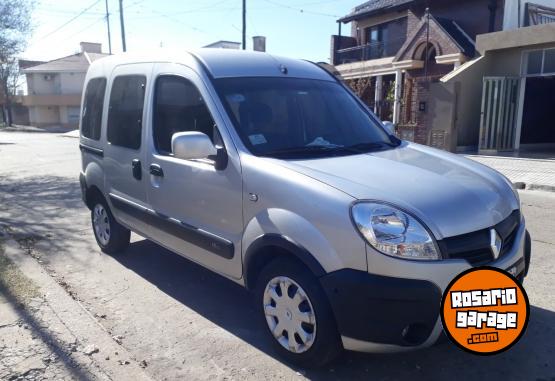 Utilitarios - Renault Kangoo 2014 GNC 170000Km - En Venta