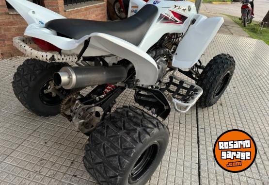 Cuatris y UTVs - Yamaha Raptor 350 2011  111Km - En Venta