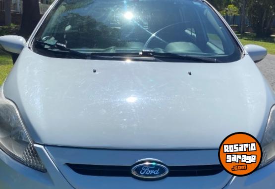 Autos - Ford kinetic desing titanium 2013 Nafta 126800Km - En Venta