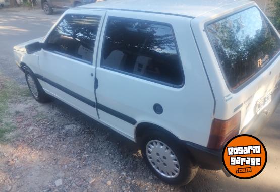 Autos - Fiat Uno 1999 GNC 200000Km - En Venta