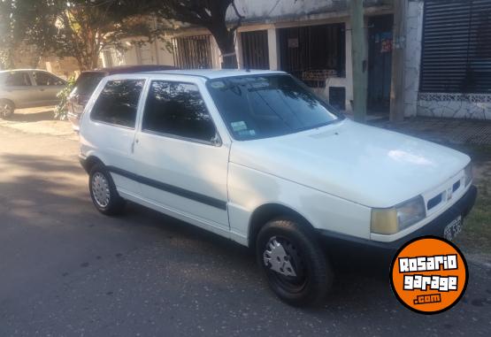 Autos - Fiat Uno 1999 GNC 200000Km - En Venta