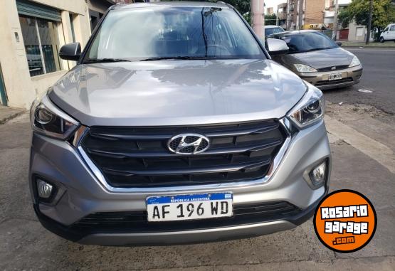 Camionetas - Hyundai CRETA SAFETY PLUS 2022 Nafta 36000Km - En Venta