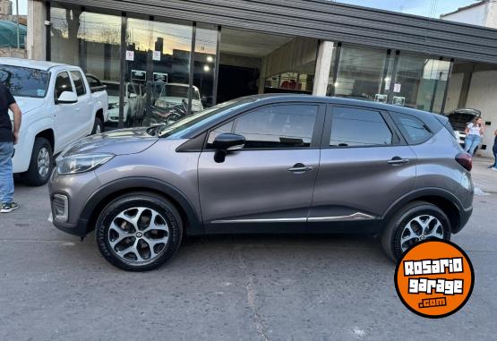 Autos - Renault CAPTUR 2.0 INTENS 2021 Nafta  - En Venta