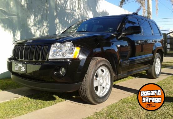 Camionetas - Jeep Grand Cherokee 3.0TDI 2006 Diesel 220000Km - En Venta