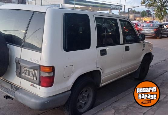 Camionetas - Isuzu Trooper 3.1 1994 Diesel 100000Km - En Venta