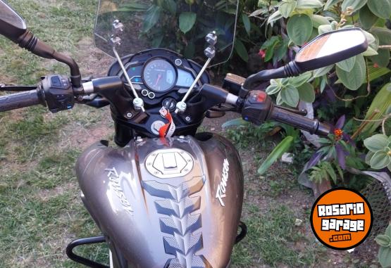 Motos - Bajaj NS200 2023 Nafta 5266Km - En Venta