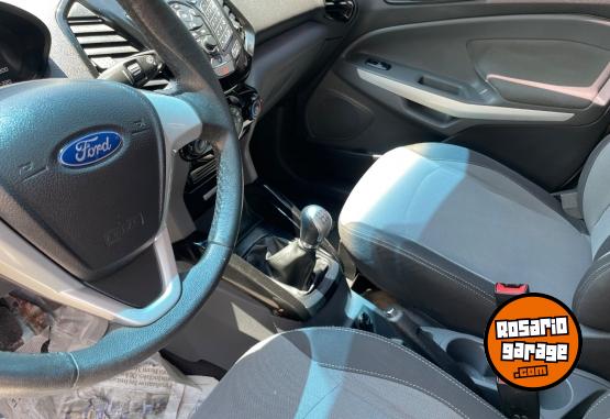 Autos - Ford Ecosport 2015 Nafta 67000Km - En Venta