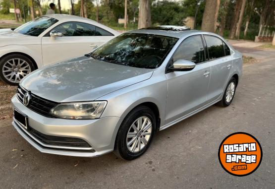 Autos - Volkswagen Vento 2.0 2015 Nafta 165000Km - En Venta