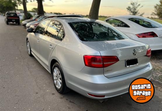 Autos - Volkswagen Vento 2.0 2015 Nafta 165000Km - En Venta