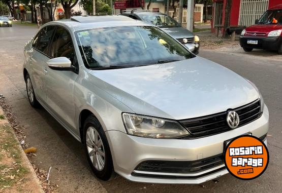 Autos - Volkswagen Vento 2.0 2015 Nafta 165000Km - En Venta