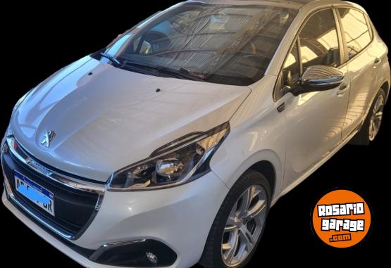 Autos - Peugeot 208 Urban Tech 1.6 2019 Nafta 49500Km - En Venta