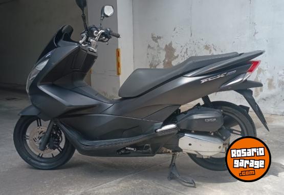 Motos - Honda pcx 150 2017 Nafta 46000Km - En Venta