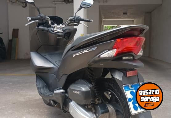 Motos - Honda pcx 150 2017 Nafta 46000Km - En Venta