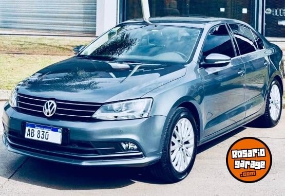 Autos - Volkswagen Vento 2017 Nafta 92000Km - En Venta