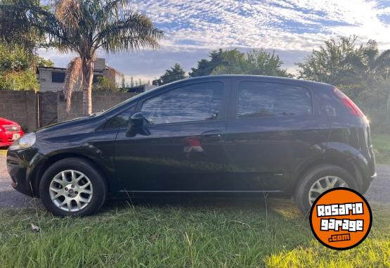 Autos - Fiat Punto Fire 1,4 ELX 2010 Nafta 132000Km - En Venta