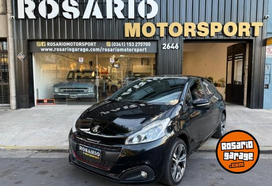 Autos - Peugeot 208 2017 Nafta 70000Km - En Venta