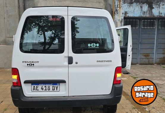 Utilitarios - Peugeot Partner mixta 2020 Diesel 90000Km - En Venta