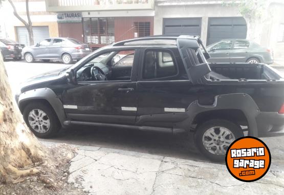 Utilitarios - Fiat STRADA ADVENTURE 2011 GNC 253000Km - En Venta