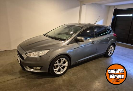 Autos - Ford Focus Se Plus AT 2016 Nafta 116159Km - En Venta